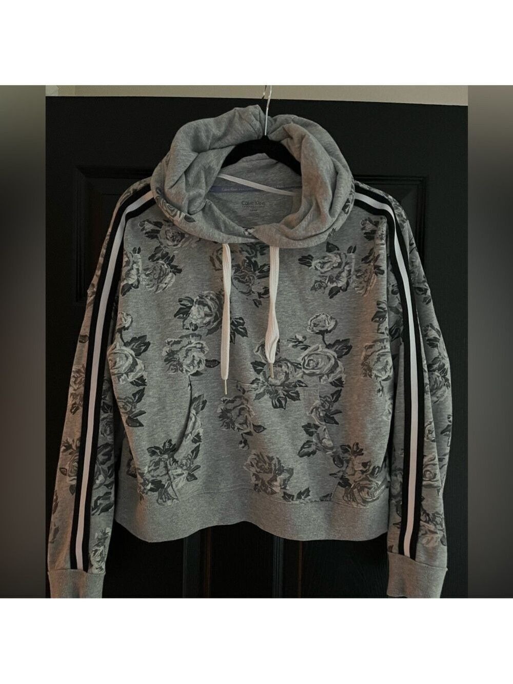 Calvin Klein Performance cropped hoodie